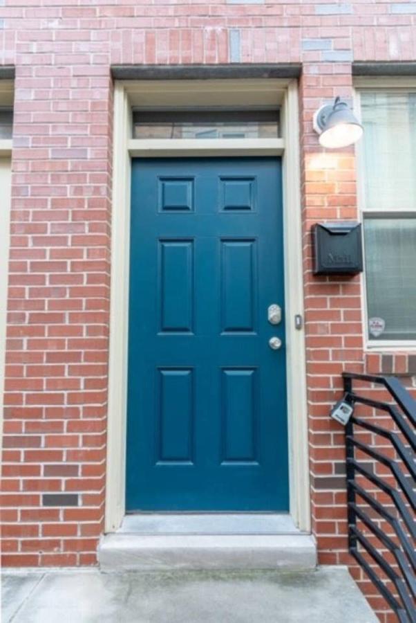 Beautiful Lux 4 Bedroom*Near Penn/Chop*Roof Deck フィラデルフィア エクステリア 写真